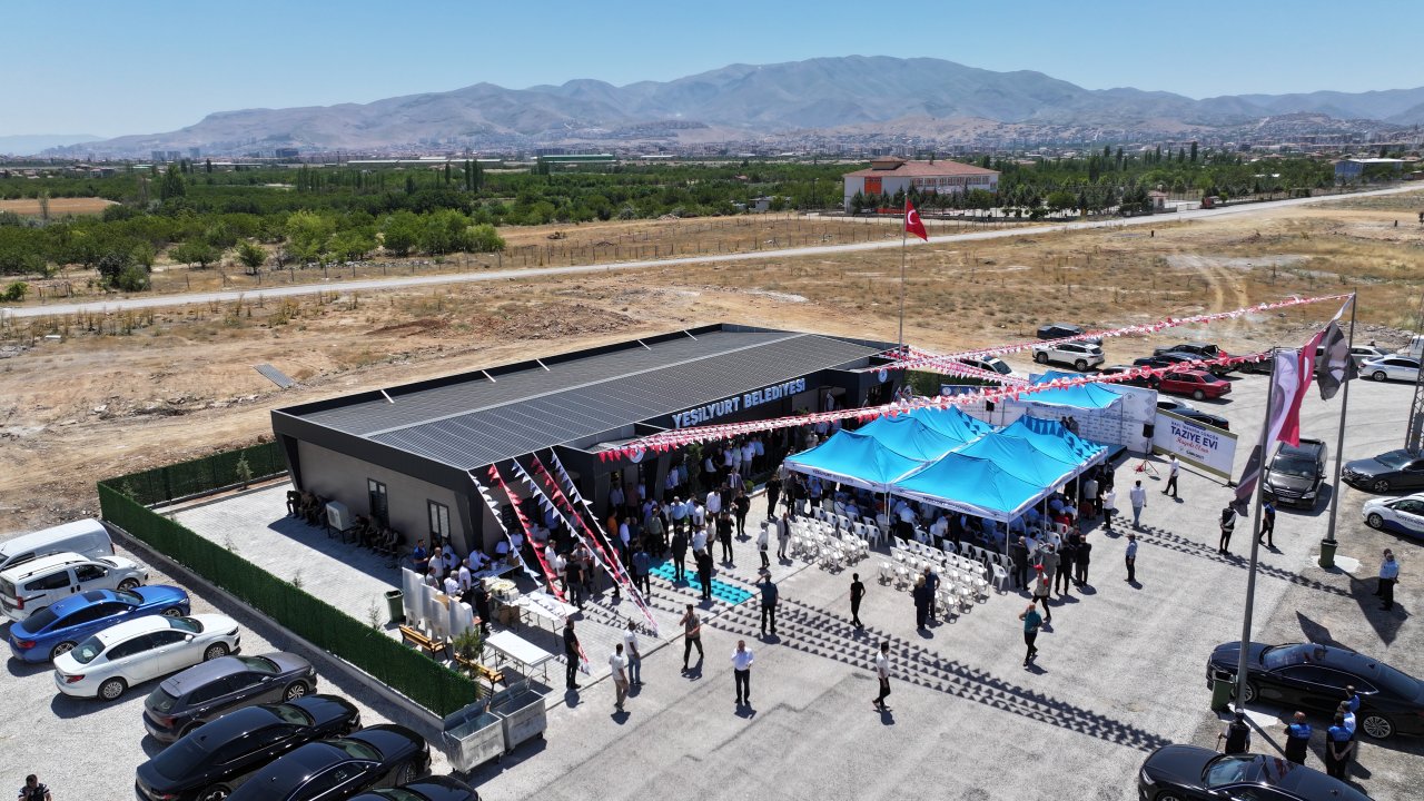 TOPSÖĞÜT - HACI İBRAHİM GÜNGÖR TAZİYE EVİ