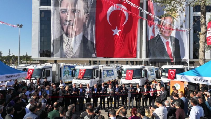 Başkan Geçit, “21 Yeni Temizlik Aracımız Hayırlı Olsun”