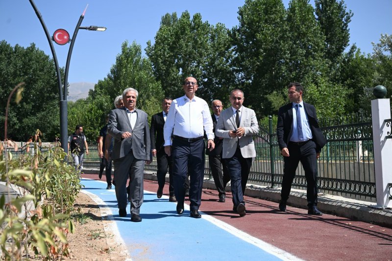 Başkan Geçit: “Beylerderesi Yaşam Vadisi, Yeşilyurt’un Turizm Ve Sosyal Yaşamına Yeni Bir Soluk Getirecek”