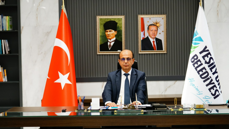 Başkan Geçit, “Çanakkale Zaferi Emsalsiz Bir Kahramanlık Destanıdır”