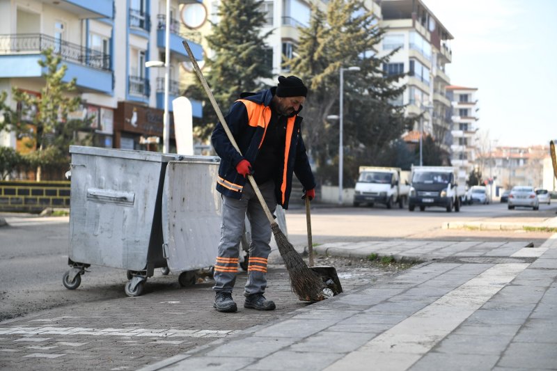 Yeşilyurt Belediyesi’nden Ramazan’da Dört Koldan Temizlik Seferberliği!