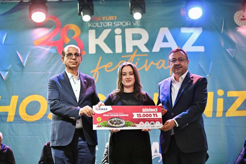 Yeşilyurt Festivali’nde Coğrafi İşaretli Kiraz Yaprağı Sarması Yarıştı