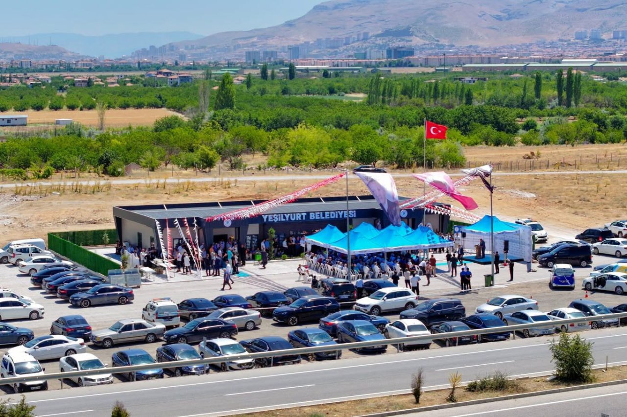 TOPSÖĞÜT HACI İBRAHİM GÜNGÖR TAZİYE EVİ